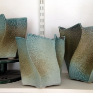 Swirl pots